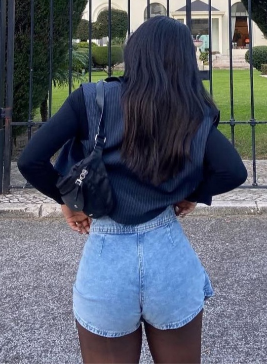 novedad BARCELONA NEGRA COMPLETA FIESTERA sin TABÚES