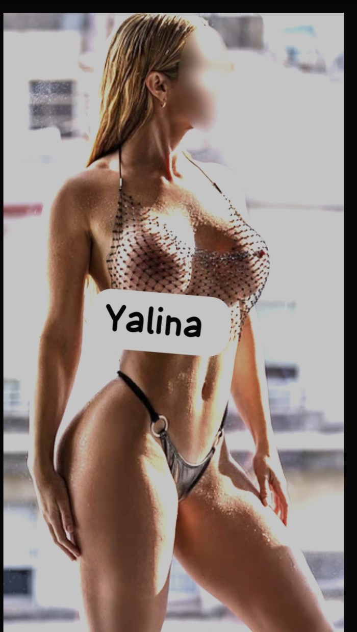 Yalina espectacular bombón cubana