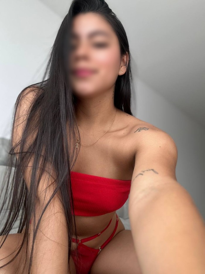 LLENA DE PURA SENSUALIDAD SOLO SALIDAS 24 HRS