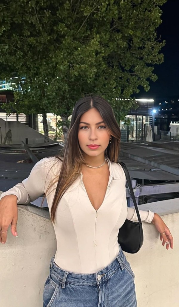 JOVEN RECIEN LLEGADA EN LA ZONA