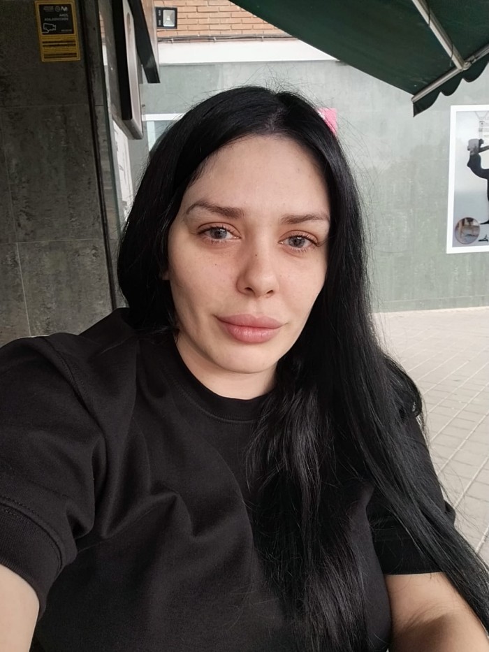 VALERIA ESPAÑOLA EN MOLINA