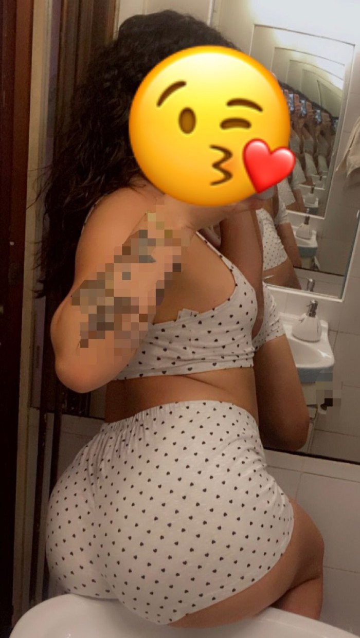 Jovencita venezolana.foto real.boquita juguetona.