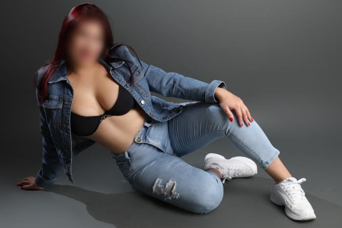 PARAGUAYA CALIENTE SALIDAS A HOTELES Y DOMICILIOS