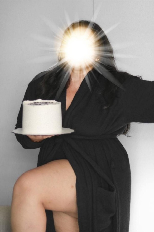 Madurita cachonda te espera