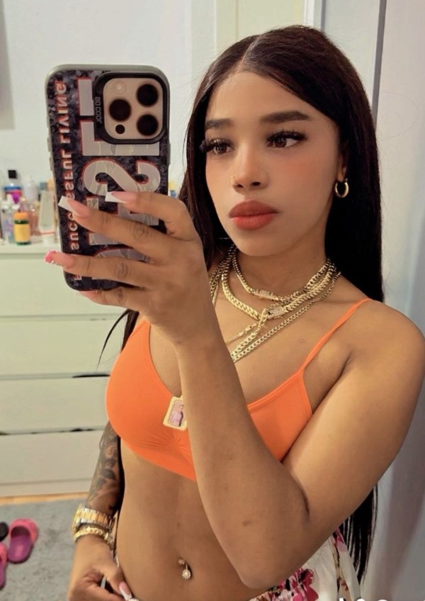 JOVEN ACOMPAÑANTE DOMINICANA DE LUJO ESPECTACULAR