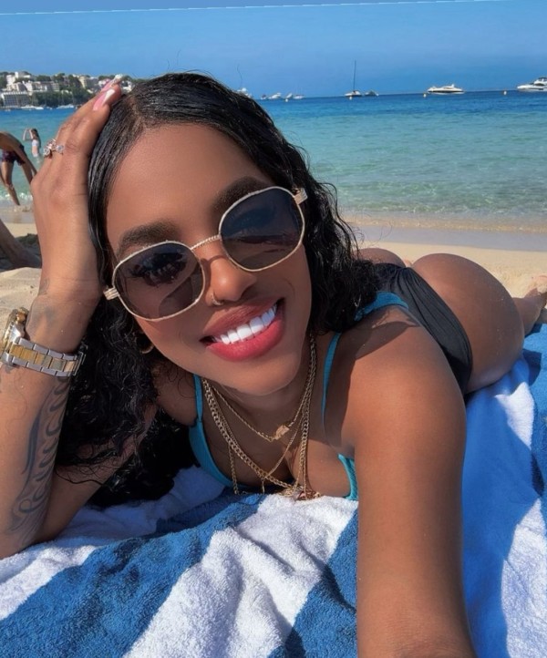 JOVEN ACOMPAÑANTE DOMINICANA DE LUJO ESPECTACULAR