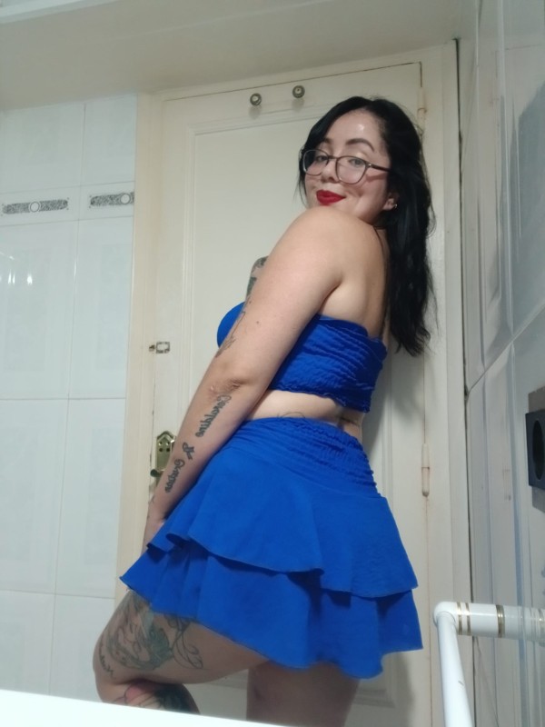 VARIAS AMIGAS FIESTERAS EN CLOT