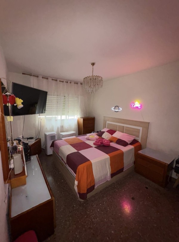 HABITACIÓN EN BUENA ZONA PARA TRABAJAR