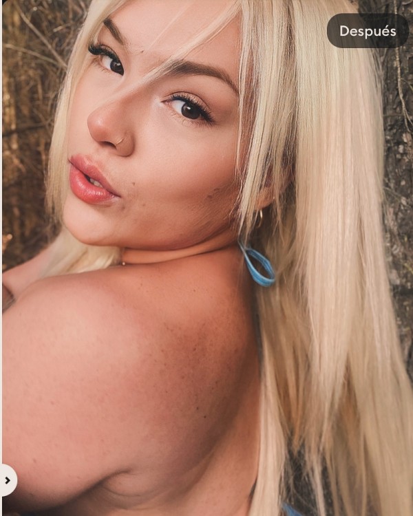 VANE COLOMBIANA TU RUBIA FAVORITA NATURAL CON TODO GRANDE FIESTERA