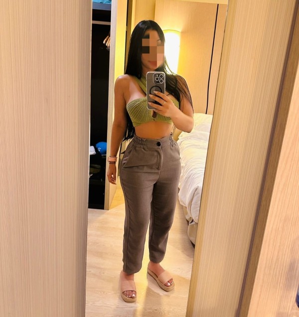 MARCHO EL SABADO Cristal Joven implicada fiestera