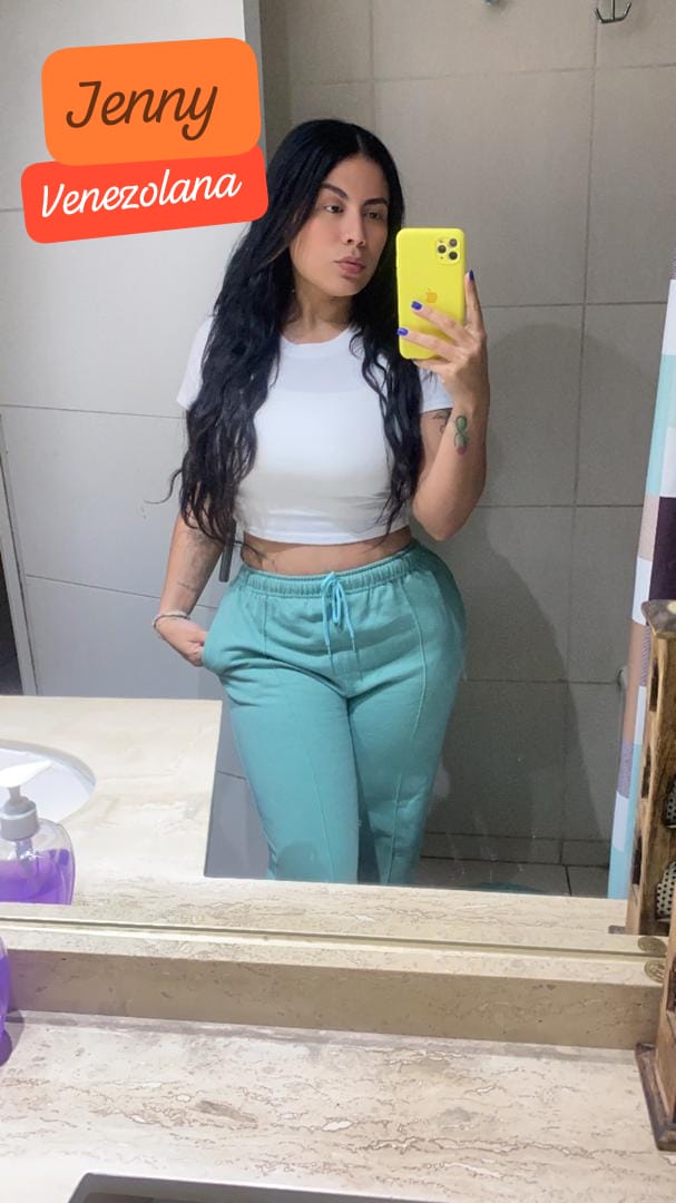 Hermosa delgadita colombiana