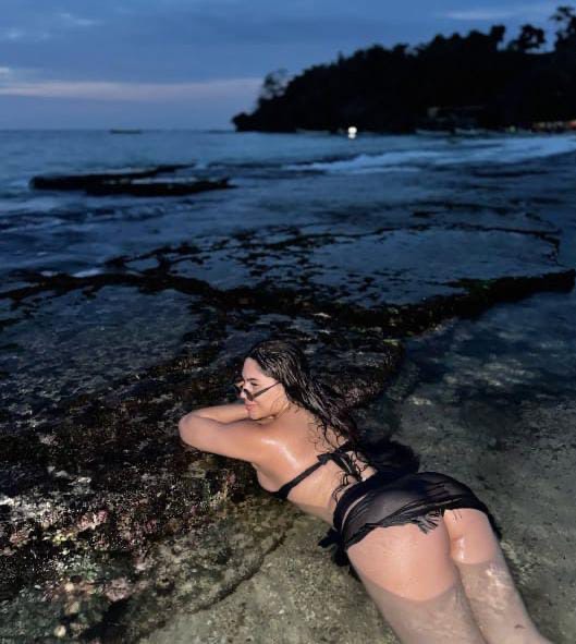 Venezolana joven , tu fantasía más esperada