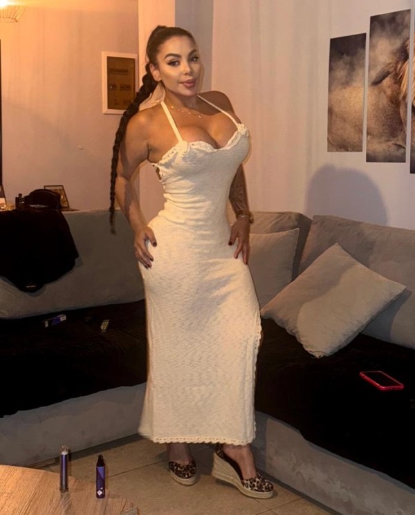 LUCIANA COLOMBIANA RECIÉN LLEGADA PARA RELAJARTE Y OFRECERTE EN LA MEJOR CO