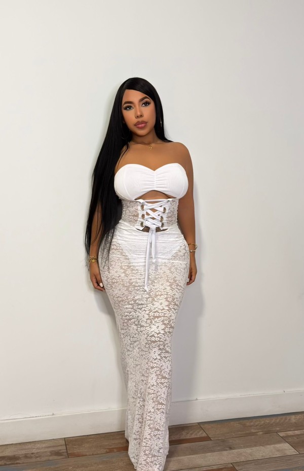 Colombiana hermosa, tatuada y cariñosa