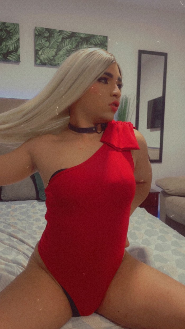 MELANY LA MEJOR TRANS VICIOSA DE TODA LA CIUDAD