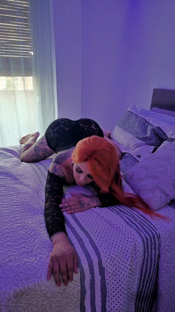 LUNA,TOP TRANS SUPER DIOSA. SERÉ T