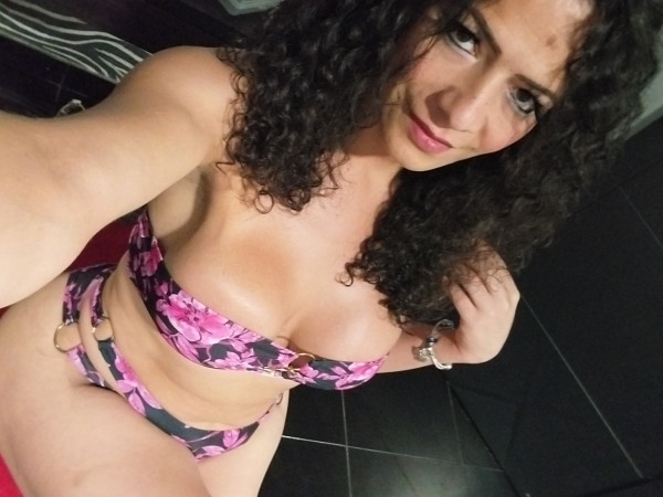 EVA VERY HORNY TRNS GIRL