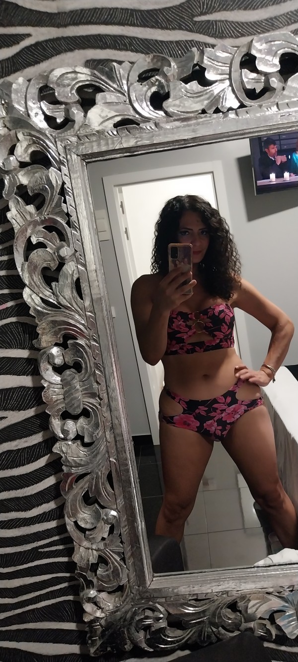 EVA VERY HORNY TRNS GIRL