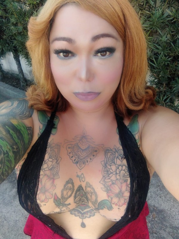 Aproveitem Camila Lopes super activa pouco dias en OURENSE.664689098