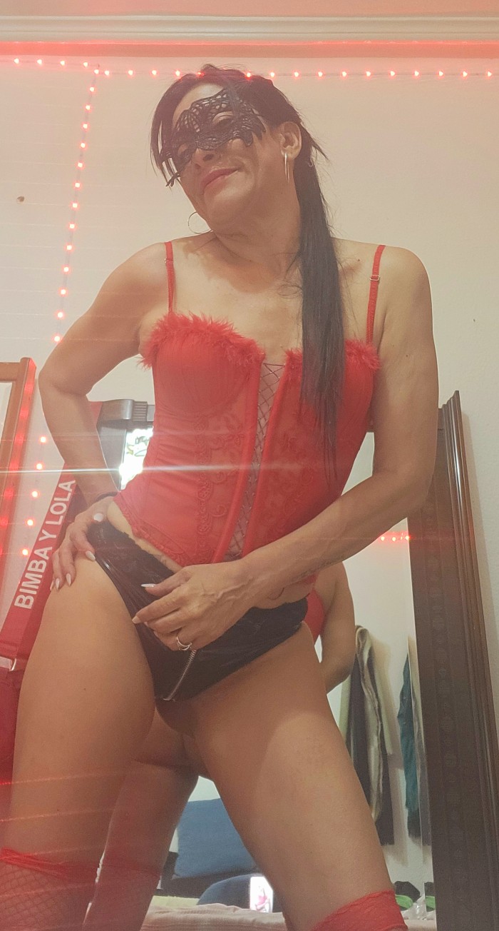 Caliente y complaciente