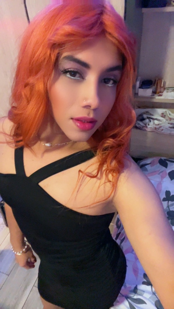 Trans novedad latina pollona  y con mucha esperma