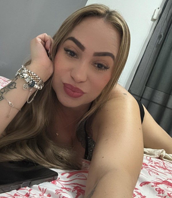 Folla mi culito en 4 y Azotame fuerte, Granollers, Estoy solo de noche