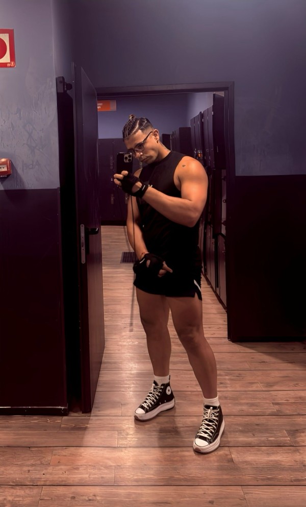 Alam chico colombiano fiestero XXL