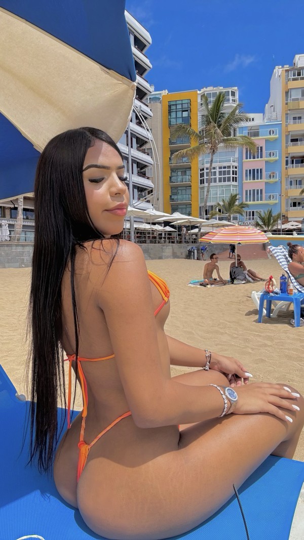 Madi jovencita caliente