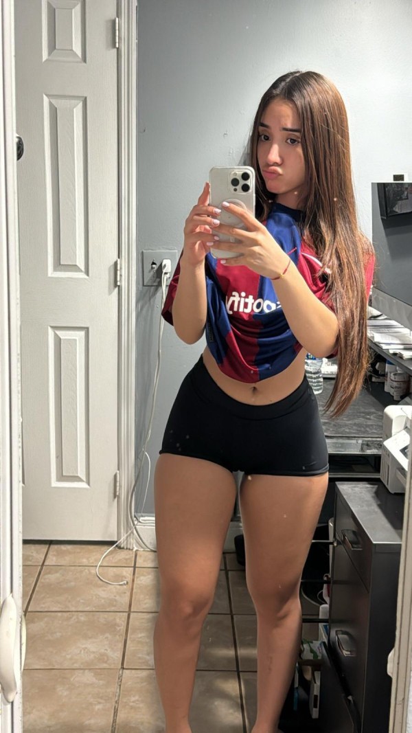 EMMA MIS FOTOS AUTÉNTICAS 100%