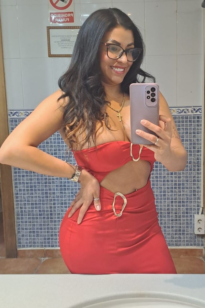 Chicas simpática con ganas de pasarlo bien