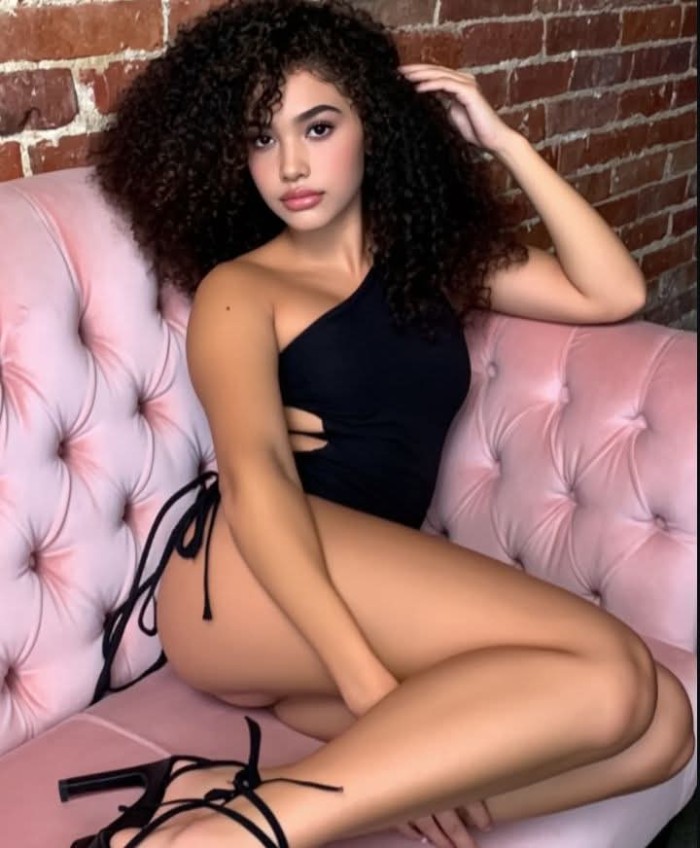 VIVIANA , JOVENCITA DE CULITO RESPINGON