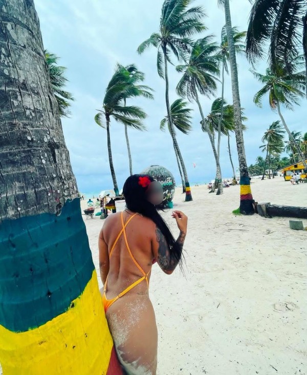 SAMANTHA 23 años, EXCITANTE y muy SENSUAL..