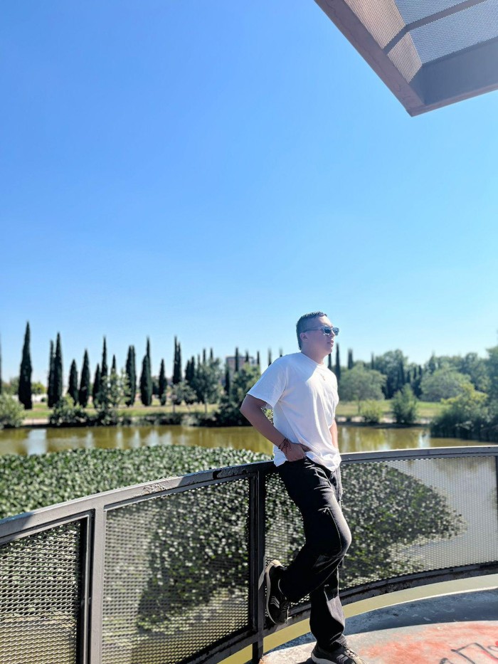 Daniel, joven colombiano ardiente en Madrid