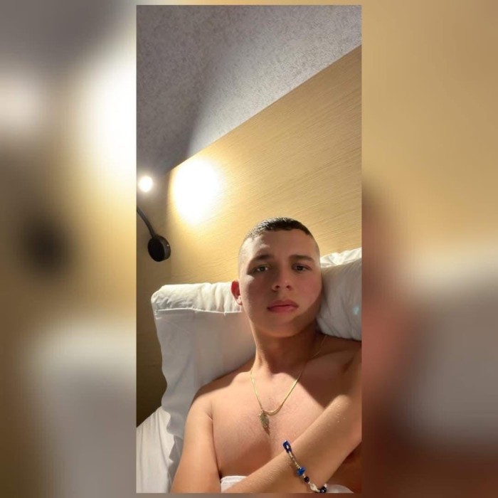 Daniel, joven colombiano ardiente en Madrid