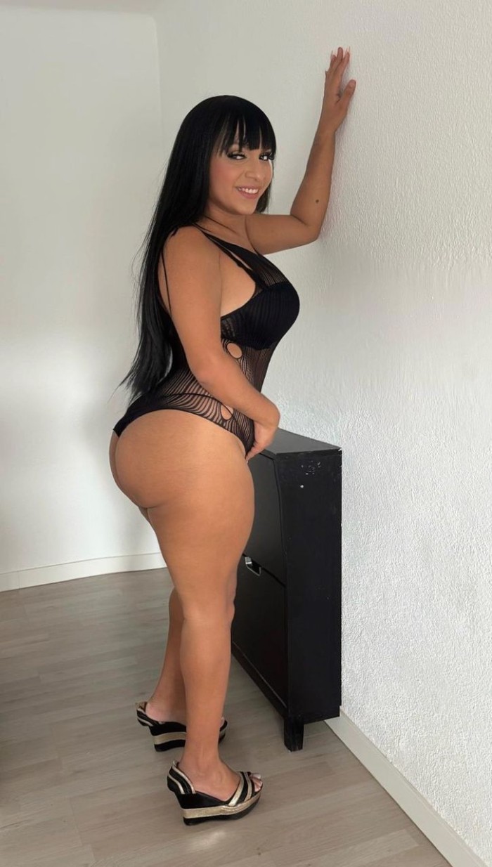 Trans de alto standing venezolana recien llegada