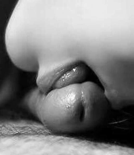 VEN PRUEBA MI DULCE BOQUITA SENSUAL Y JUGOSA