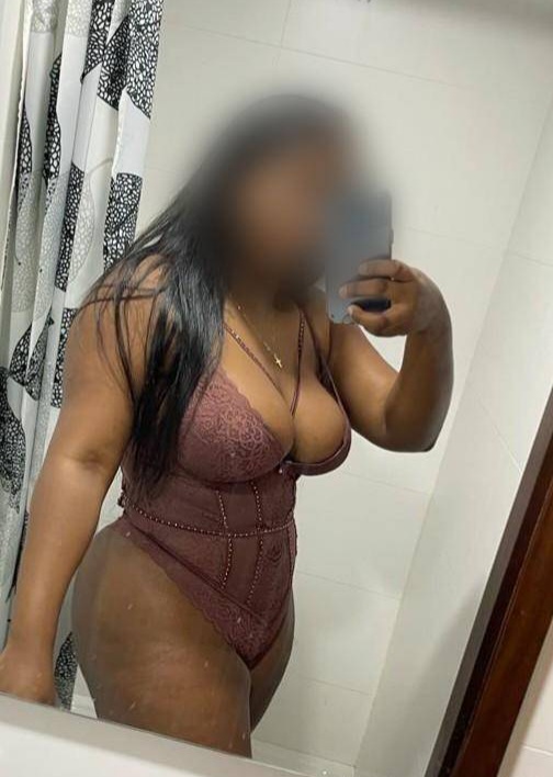 QUIERO QUE ME FOLLE COMO UNA PERRA FIGUERES