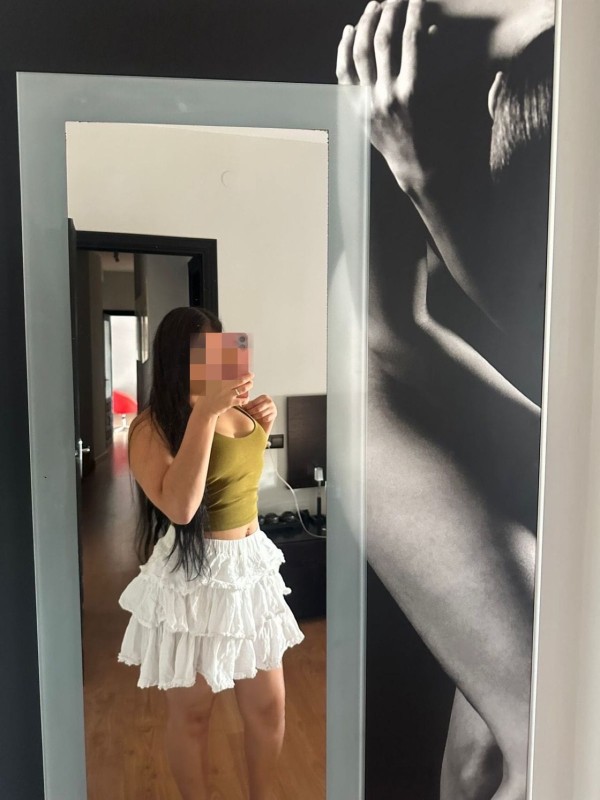 Lucy   en Antequera tú latina favorita   24hs también a domicilio