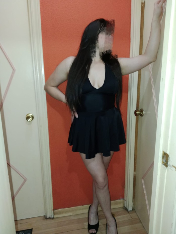 SARA, PARAGUAYA DE PIERNAS HERMOSAS ATREVIDA