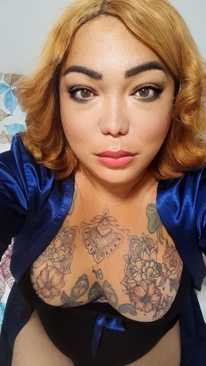 Aproveitem Camila Lopes super activa pouco dias en OURENSE.664689098