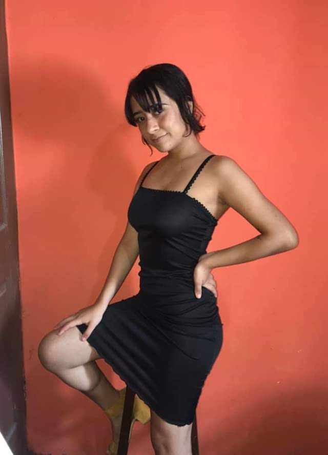 ama juega con sumisos