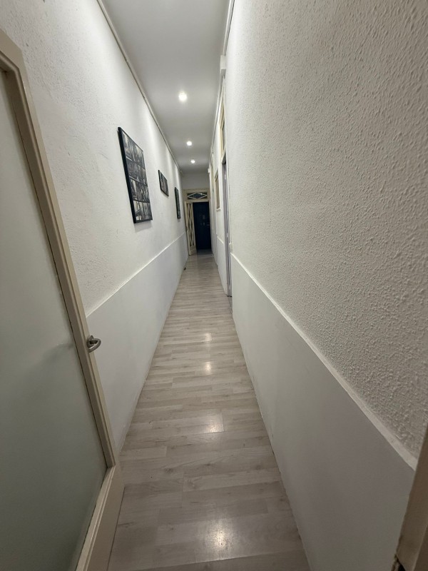 SE ALQUILA PRECIOSA HABITACIÓN BARRIO SANT ADREU