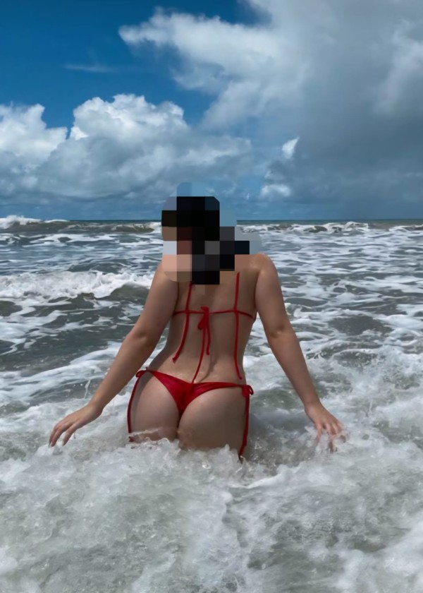 joven 20 años con ganas de pasarlo bien besitos