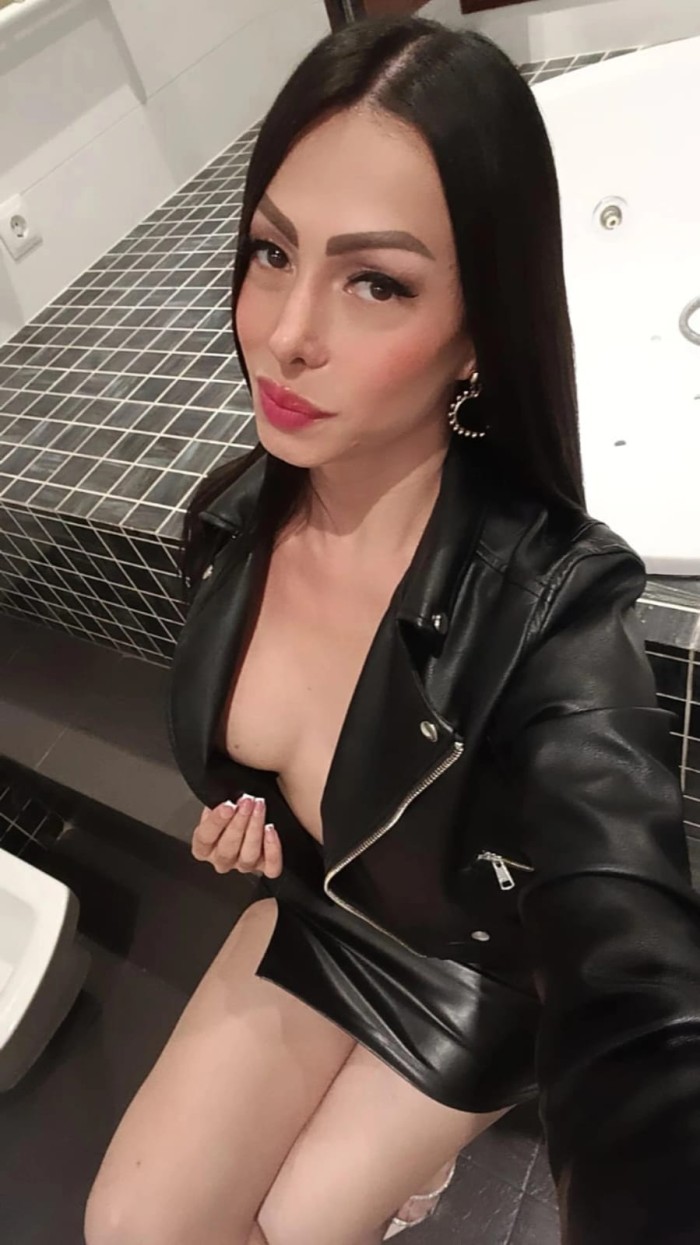 Novedad latina, estilo, complicidad y buen sex