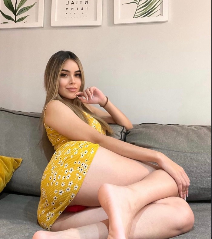 Venezolana super lujo rubia muy cachonda