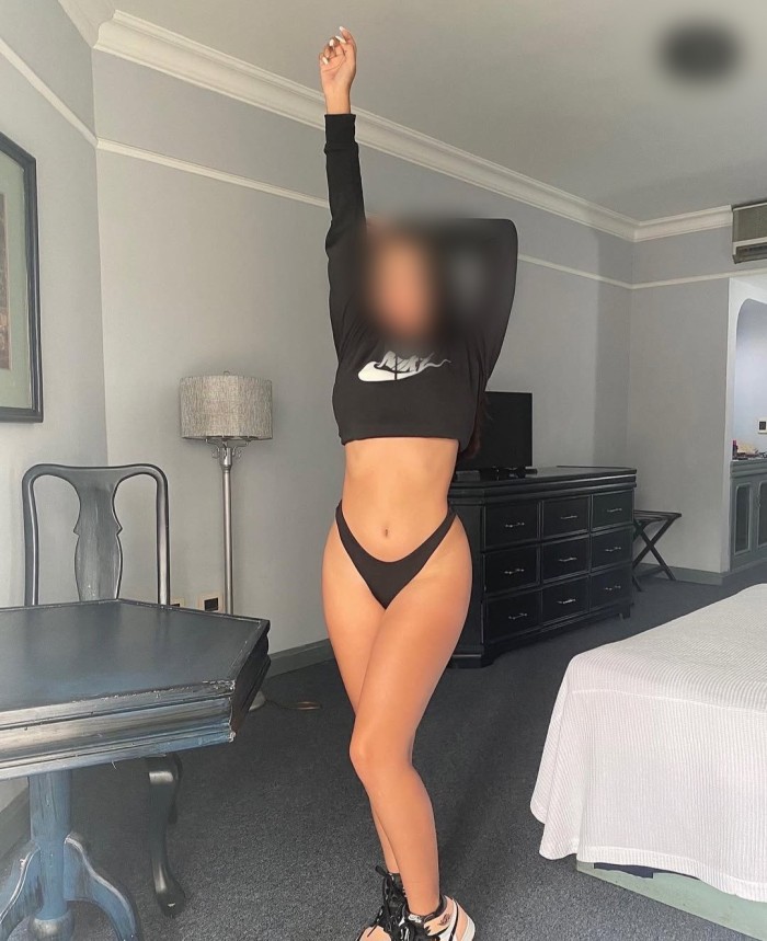 FOGOSA, MORBOSA Y APASIONADA JOVENCITA