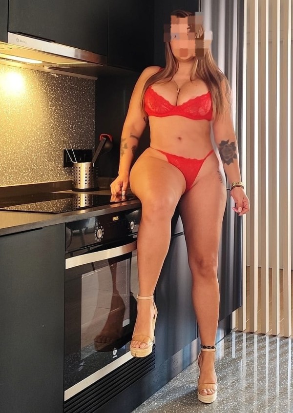 Tú amante perfecta!! Fiesta y morbo!!! A tope