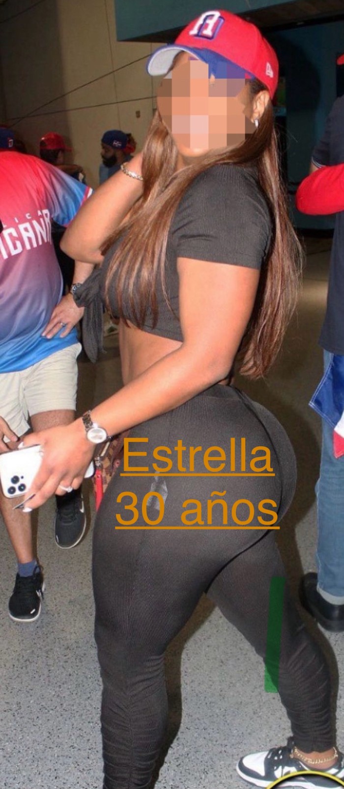 Espectaculares amigas fiesteras muy cachondas