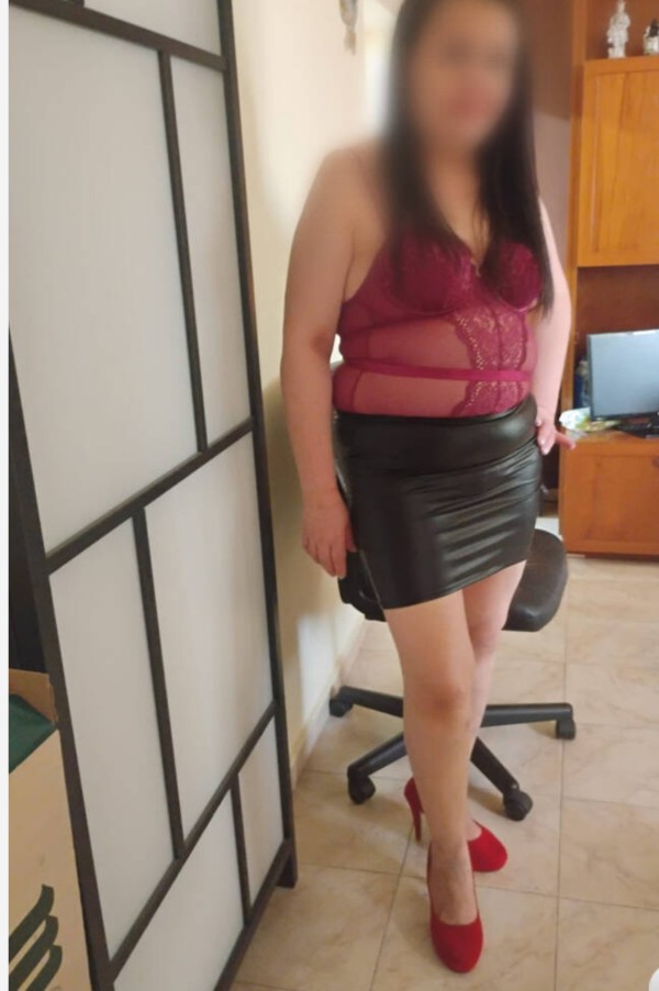 Chica muy sexy , paraguaya espectacular madura