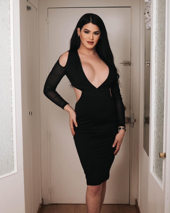 NOVEDAD EN VALENCIA TRANS FIESTERA SUPER DIOSA. SE